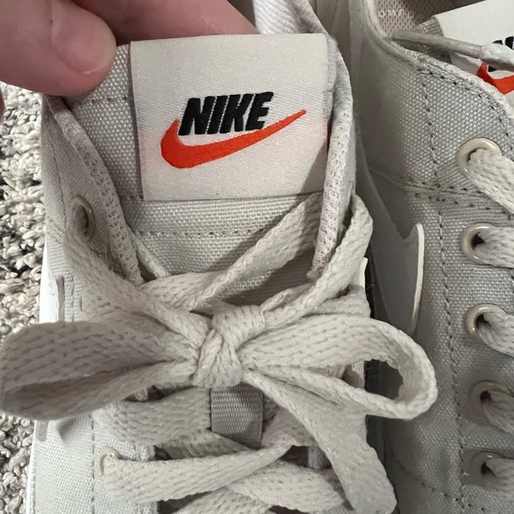 Womens Nike Court Legacy- Canvas- New-Size 11- Beige - Picture 7 of 9